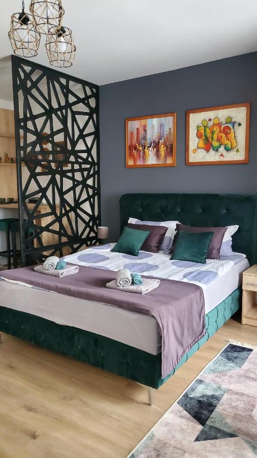 בוגוינו Apartmani Blue I Green מראה חיצוני תמונה